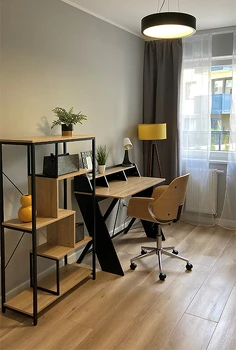 Zdjęcie autorstwa: Robert, Wrocław, Opinia:Regał bardzo stabilny, wykonany z dobrego materiału, świetnie sprawdzi się w biurze lub pokoju młodzieżowym, ładny design.